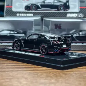 1:64 Scale Nissan GT-R R35 NISMO Model 10 S9cfc8e43414c46aab3ebed97b3b467e77