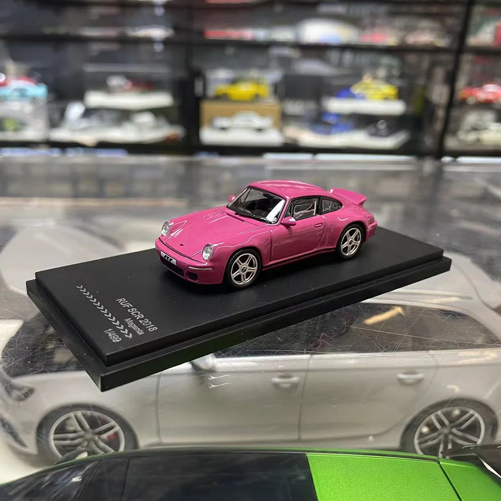 Porsche Ruf Scr 2018 Die-cast Model 1:64 Scale 9 Porsche Ruf Scr 2018 Die-cast Model 1:64 Scale - Image 9
