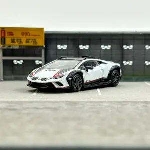 1/64 Scale Lamborghini Huracan Sterrato Model 7 S9dee98d0963042d78c7f1cb814a33245S