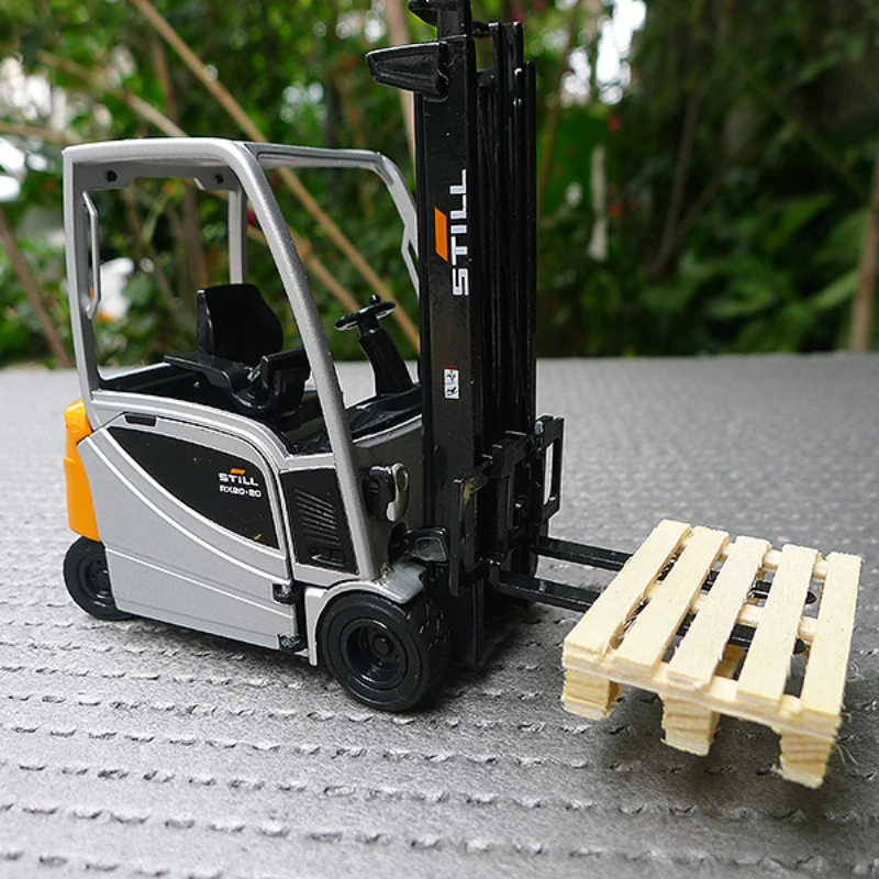 Diecast 1/25 STILL RX20-20 Forklift Model Car 3 Diecast 1/25 STILL RX20-20 Forklift Model Car - Image 3
