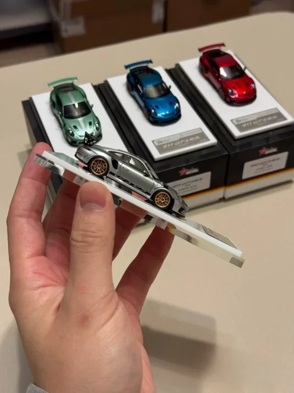 Porsche 991.2 GT3 RS 1:64 Scale Model 3 Porsche 991.2 GT3 RS 1:64 Scale Model - Image 3