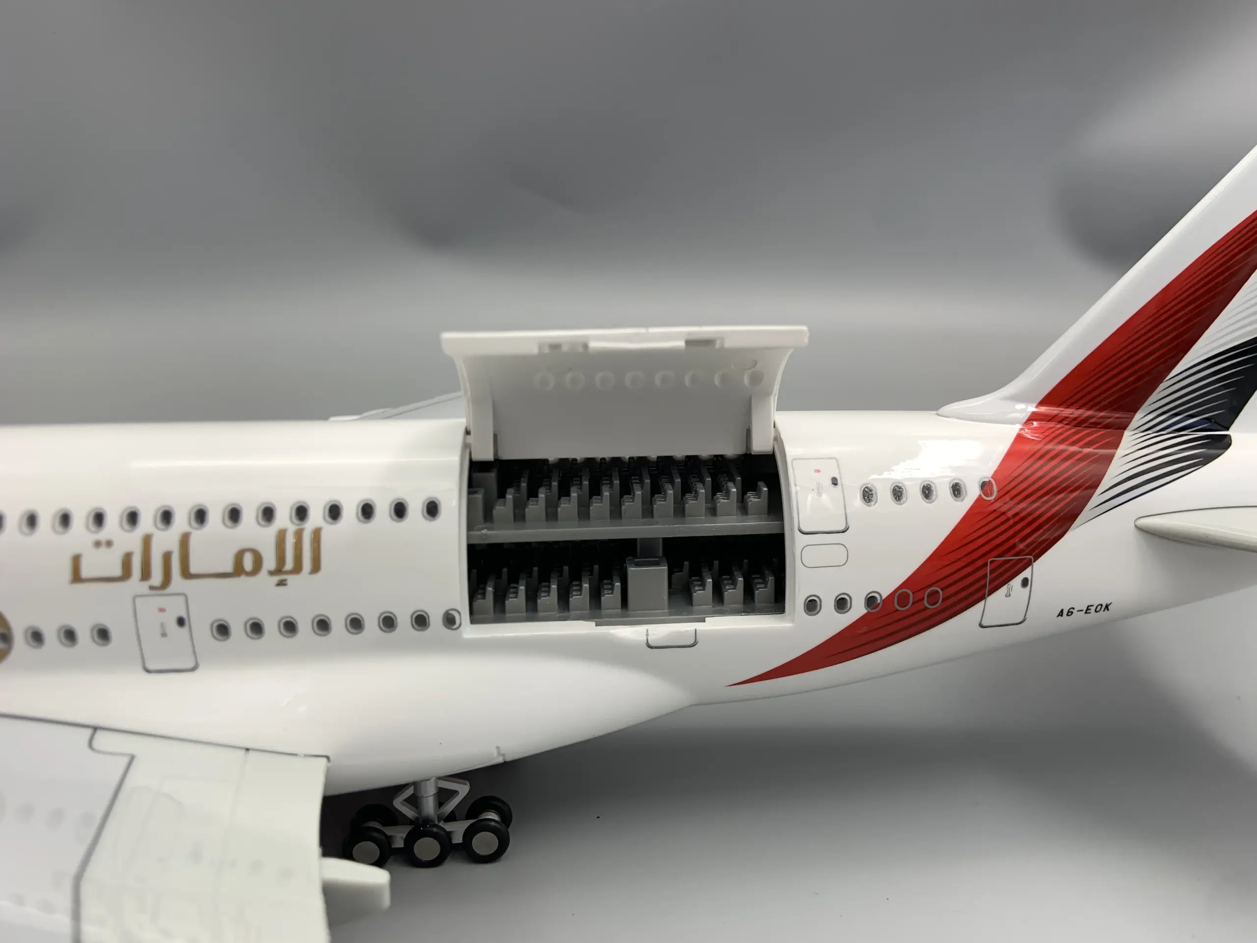 Emirates A380 Model 1/160 Scale Replica 5 Emirates A380 Model 1/160 Scale Replica - Image 5