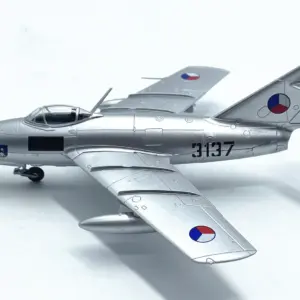 Czech MIG15 Fighter Model 1:72 Scale Replica 7 Sa44dcd07da384a8ab03c26b74ff03da7u