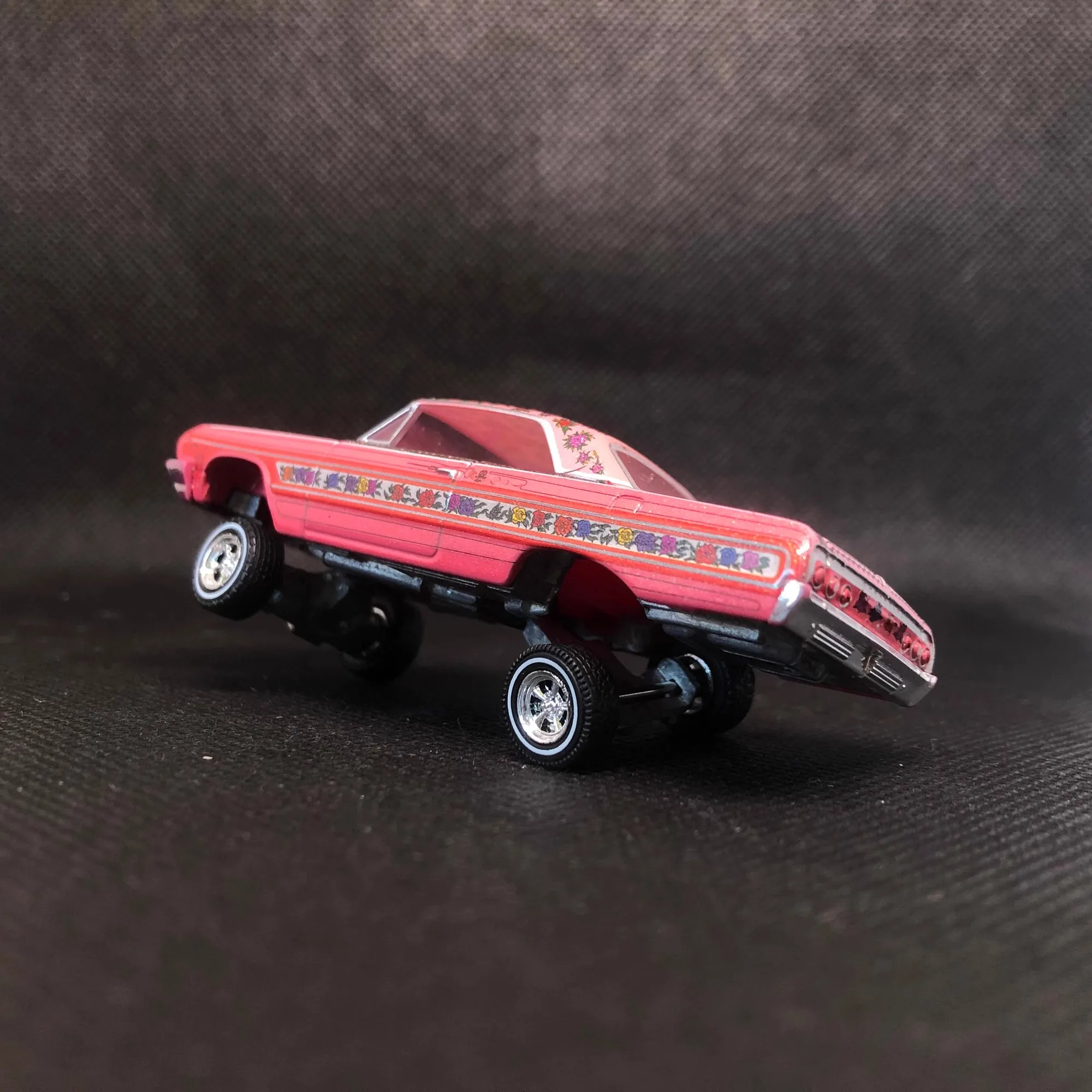 1:64 Scale Vibrant Red Model Jumping Car 6 1:64 Scale Vibrant Red Model Jumping Car - Image 6