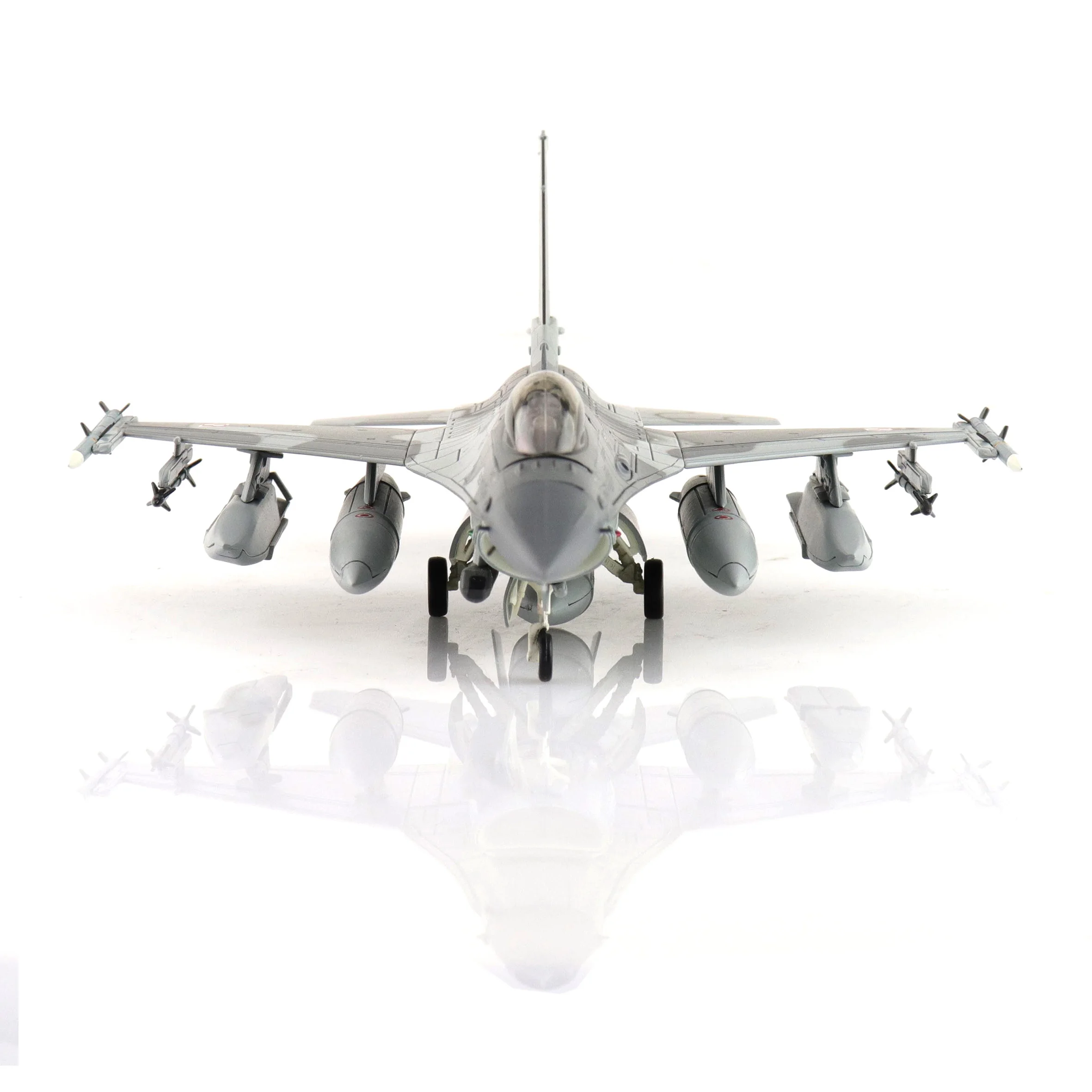 Polish F-16C Fighter Jet Model 1:72 Scale 3 Polish F-16C Fighter Jet Model 1:72 Scale - Image 3