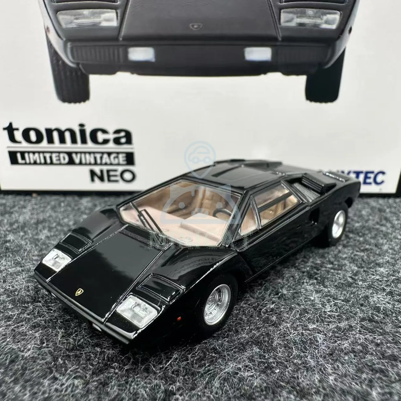 Lamborghini Countach LP400 Diecast Model 1:64 Scale 3 Lamborghini Countach LP400 Diecast Model 1:64 Scale - Image 3