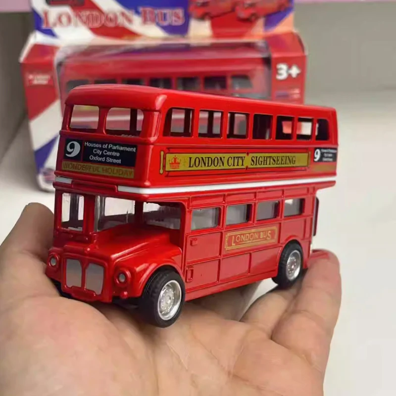 1:64 Scale London Bus Alloy Model Red 4 1:64 Scale London Bus Alloy Model Red - Image 4