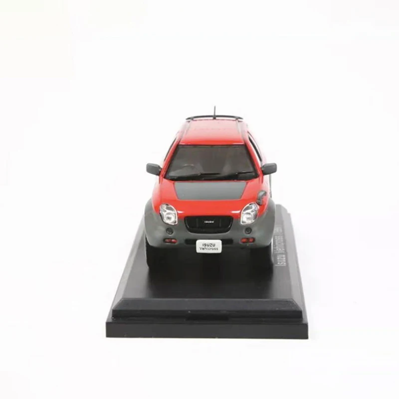 1997 Isuzu Vehicross 1/43 Scale Model 5 1997 Isuzu Vehicross 1/43 Scale Model - Image 5