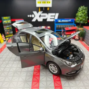 1:18 Scale MG MG5 Diecast Alloy Model Car 8 Sb024b2002e634800b0d95d80e68df342t