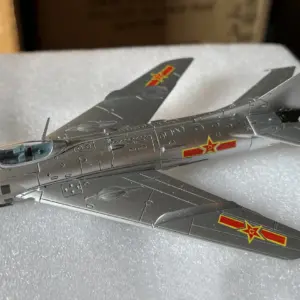 1/72 Scale Chinese J-6 Fighter Model 11 Sb0891eb0d8684d1c9a6fc864cba6e86dG
