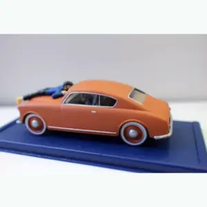 Vintage 1/43 Scale Car Model with Figurine 8 Sb091fb17da7b4238841a0a1ea4fcb2b6X