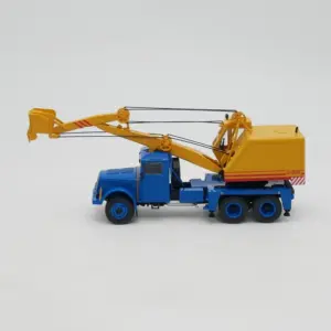 Tatra 111 D-030 Diecast Model 1:43 Scale 7 Sb24430c319f743ecaa3f7d61029bfe79d