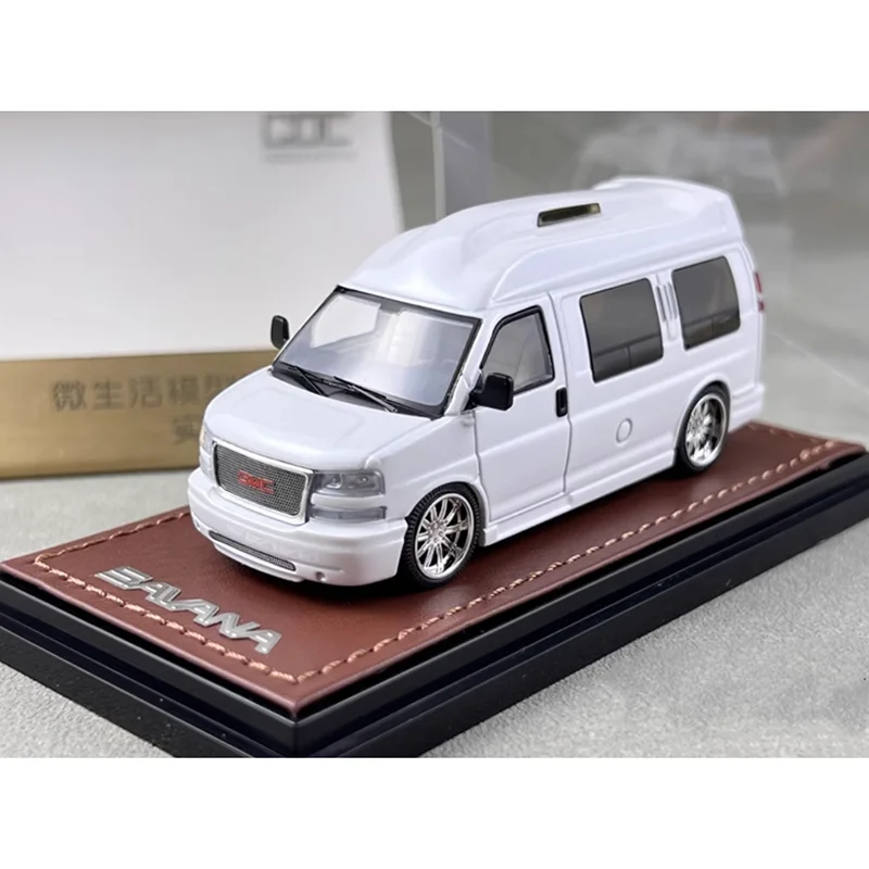 1/64 Scale GOC Diecast Savannah GMC SAVANA 7 1/64 Scale GOC Diecast Savannah GMC SAVANA - Image 7