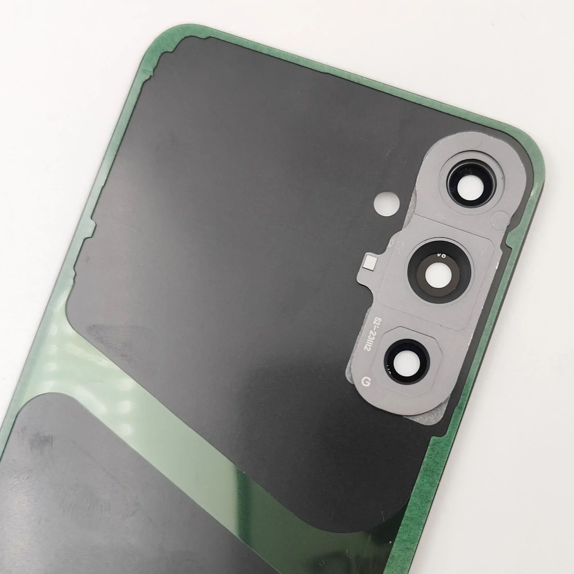 Stylish Glass Battery Cover for Galaxy S23 FE 2 Stylish Glass Battery Cover for Galaxy S23 FE - Image 2