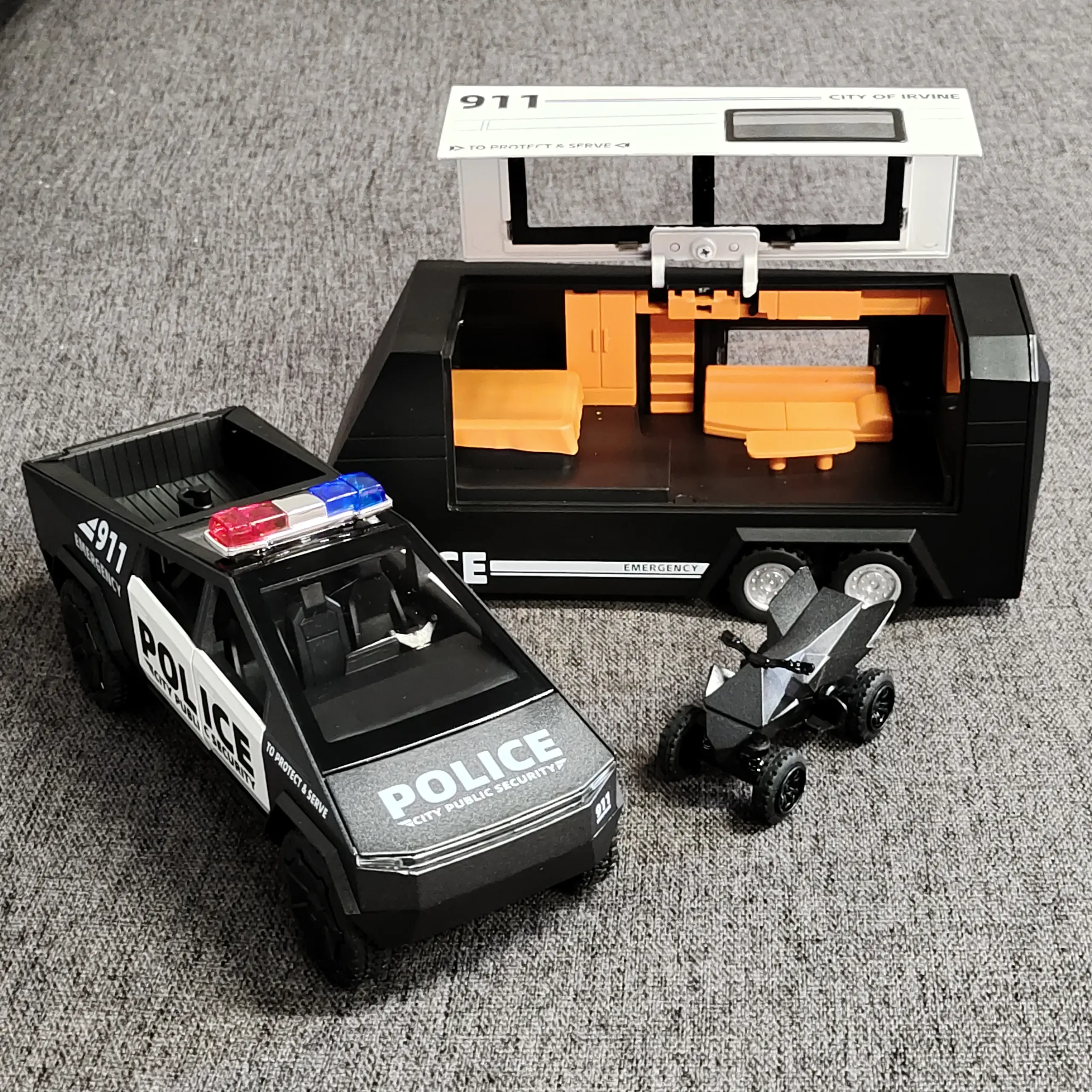 Police Cybertruck 1:32 Scale Diecast Model 7 Police Cybertruck 1:32 Scale Diecast Model - Image 7