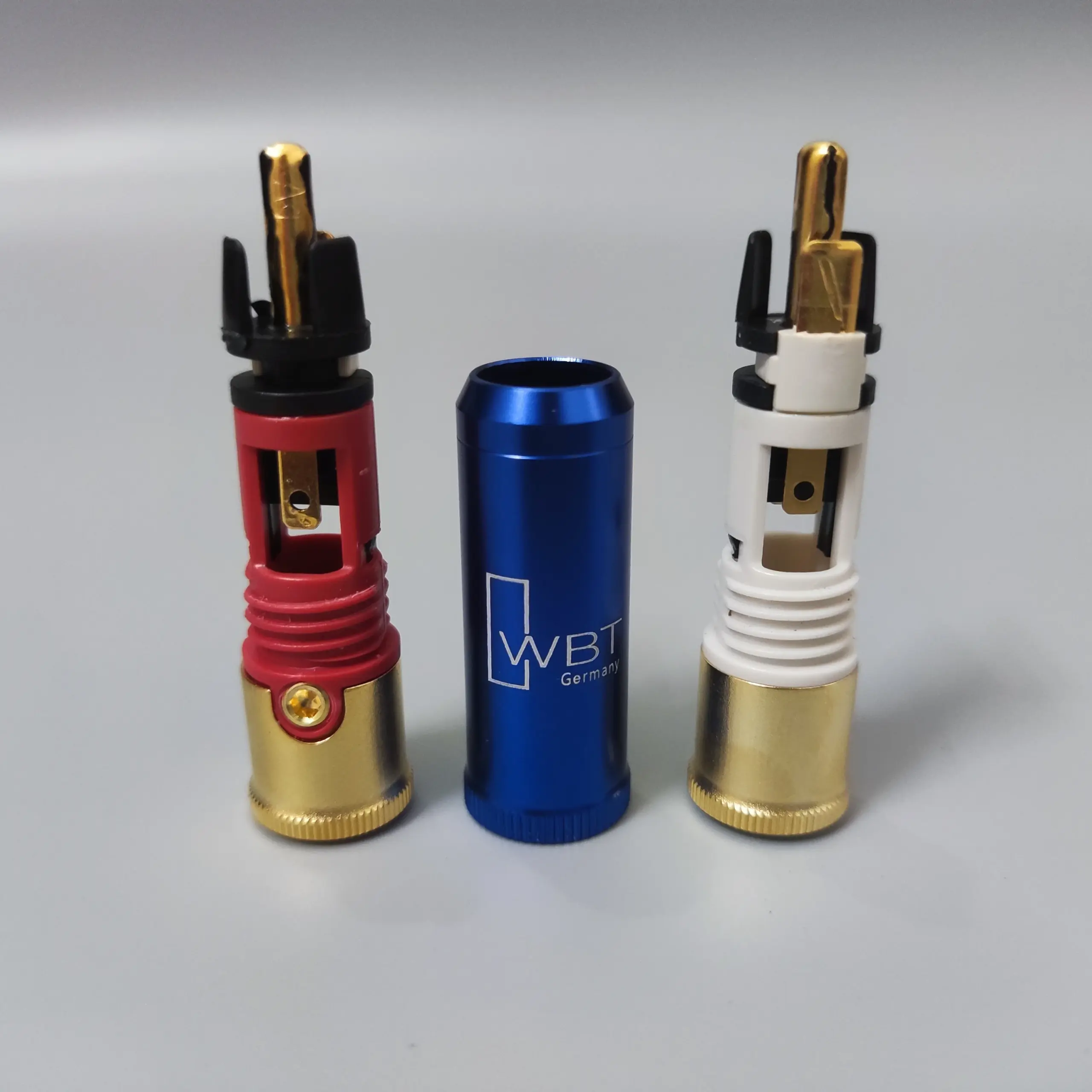 High-End RCA Connectors Set of Four WBT-0110Cu 5 High-End RCA Connectors Set of Four WBT-0110Cu - Image 5