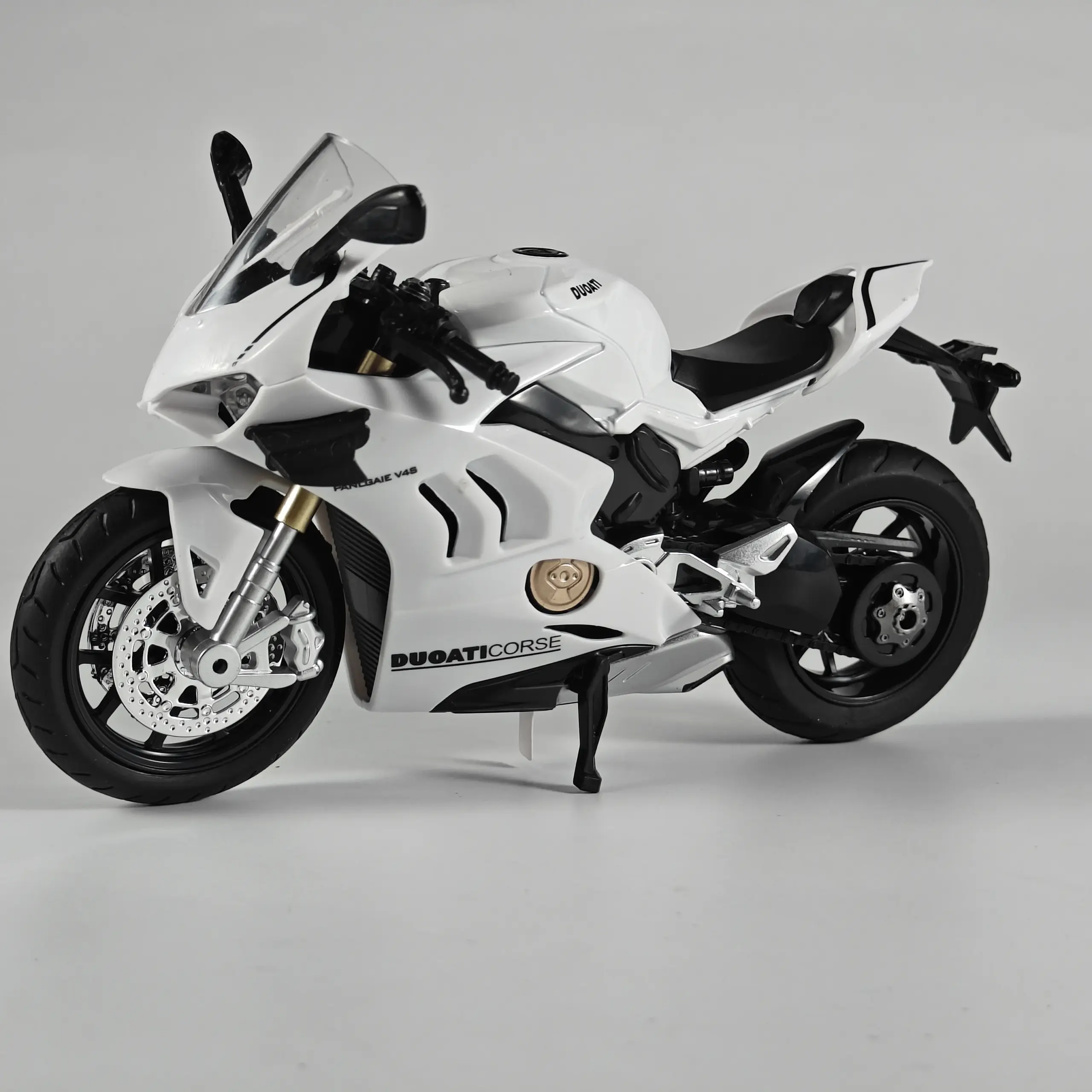 1/12 Scale Ducati V4S Racing Motorcycle Model 2 1/12 Scale Ducati V4S Racing Motorcycle Model - Image 2