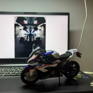 WELLY 1:12 BMW S1000 RR Motorcycle Model