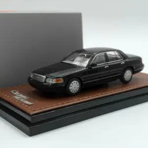 GOC 1:64 Crown Victoria Diecast Model Car 7 Sb96e954aa174488fb60b79e3b2f76f683
