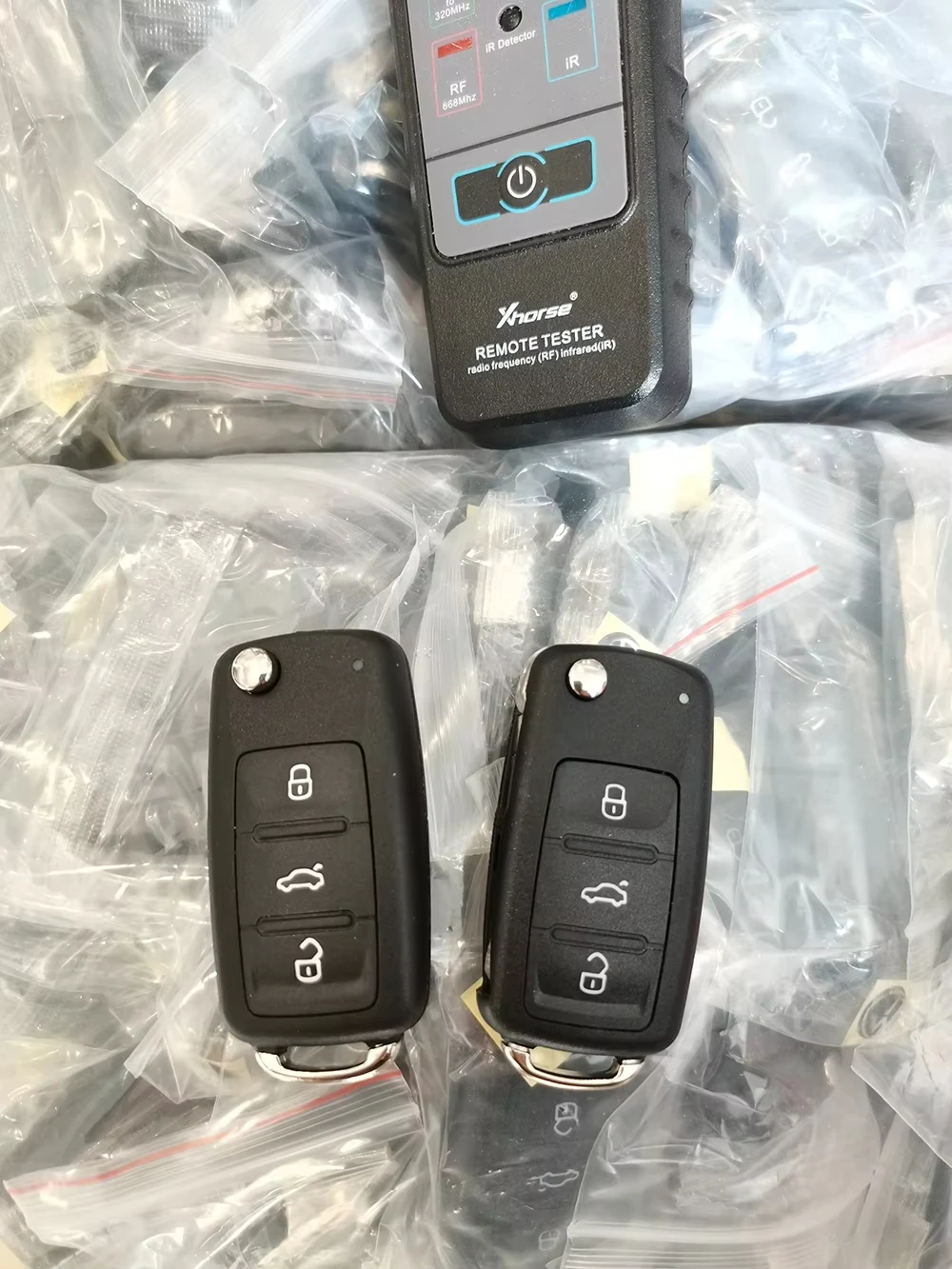 Volkswagen Remote Flip Key Shell 2011-2013 4 Volkswagen Remote Flip Key Shell 2011-2013 - Image 4