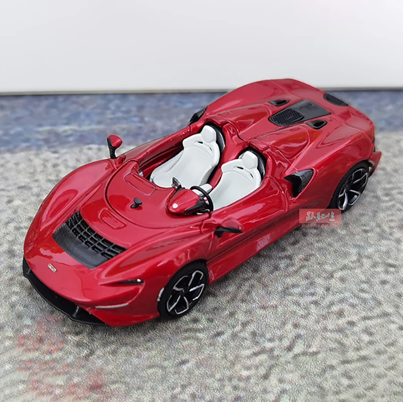 Diecast McLaren Elva M1A Model Car 1:64 Scale 3 Diecast McLaren Elva M1A Model Car 1:64 Scale - Image 3