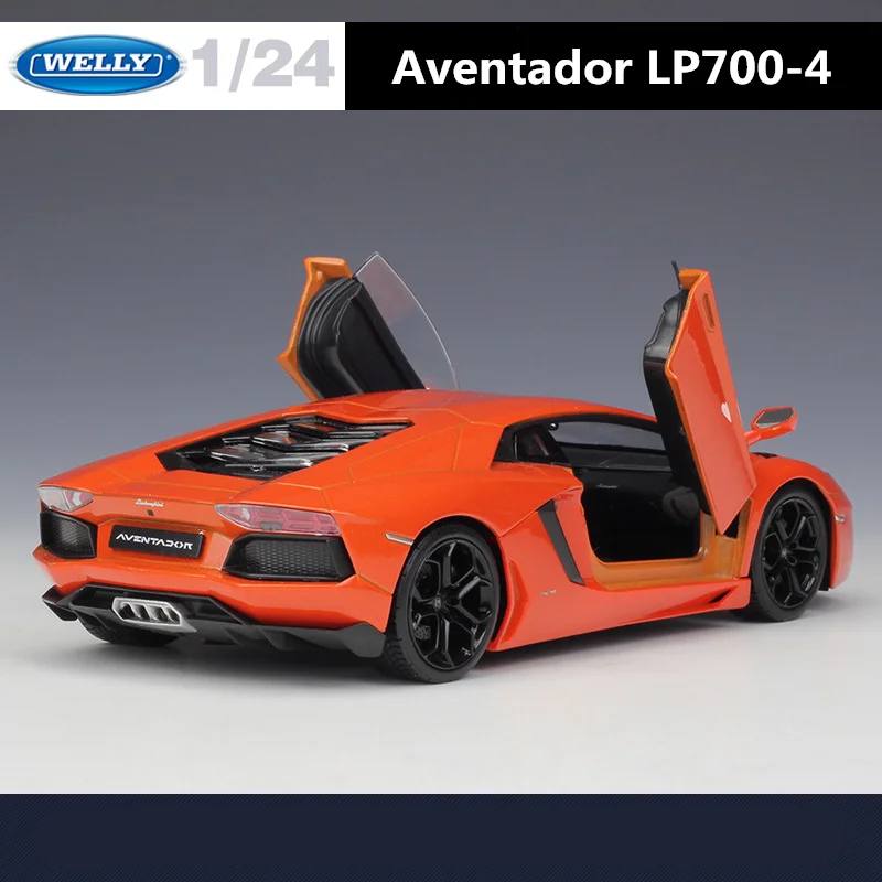 WELLY 1:24 Lamborghini Aventador LP700-4 Model 5 WELLY 1:24 Lamborghini Aventador LP700-4 Model - Image 5