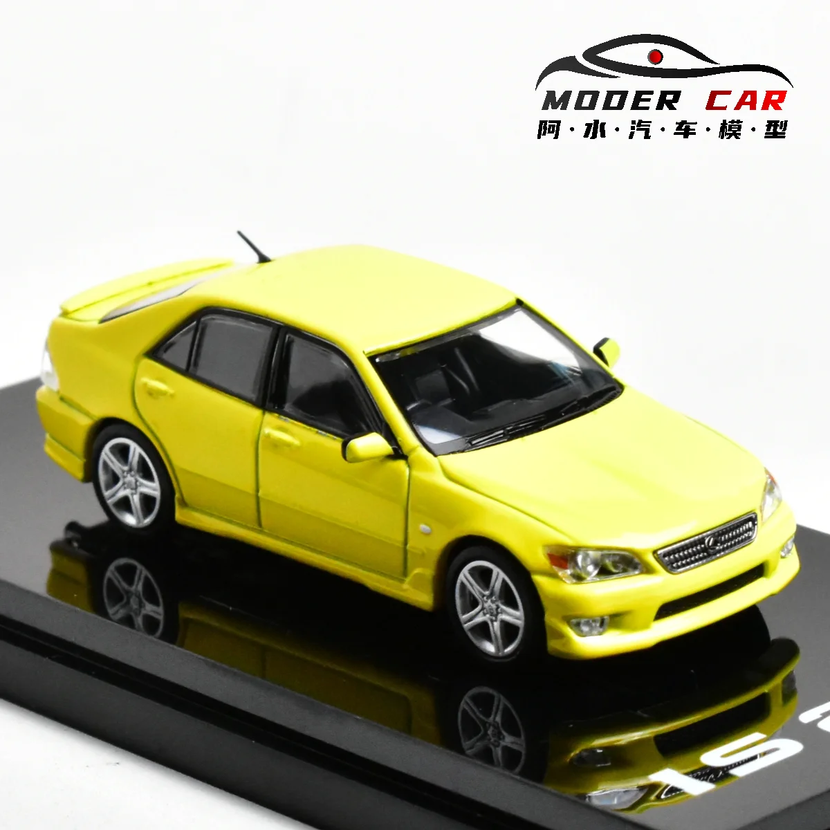 HOBBY JAPAN 1:64 Collection IS200 Diecast Model 7 HOBBY JAPAN 1:64 Collection IS200 Diecast Model - Image 7