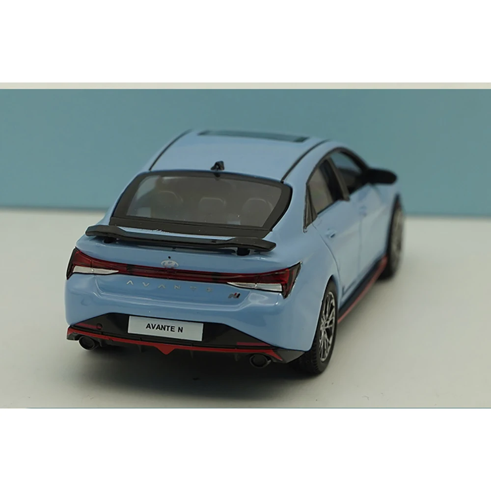 1:38 Scale Avante N Diecast Car Model 6 1:38 Scale Avante N Diecast Car Model - Image 6
