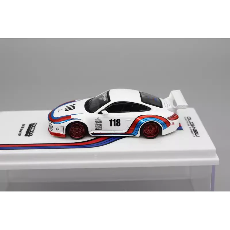 Tarmac Works 1/64 Old & New 997 #118 Diecast 2 Tarmac Works 1/64 Old & New 997 #118 Diecast - Image 2