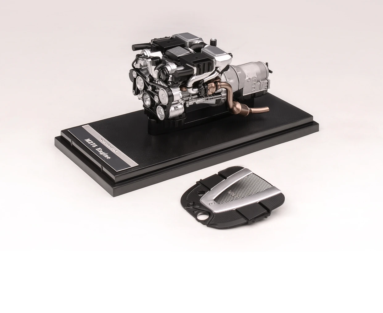 1:18 Scale Diecast Engine Model Collection 11 1:18 Scale Diecast Engine Model Collection - Image 11