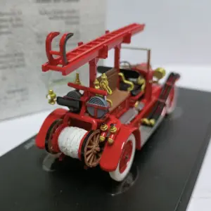 Renault Fire Ladder Rescue Vehicle Model 1:43 6 Sbea41b6b12e84cb8887b295e930364442