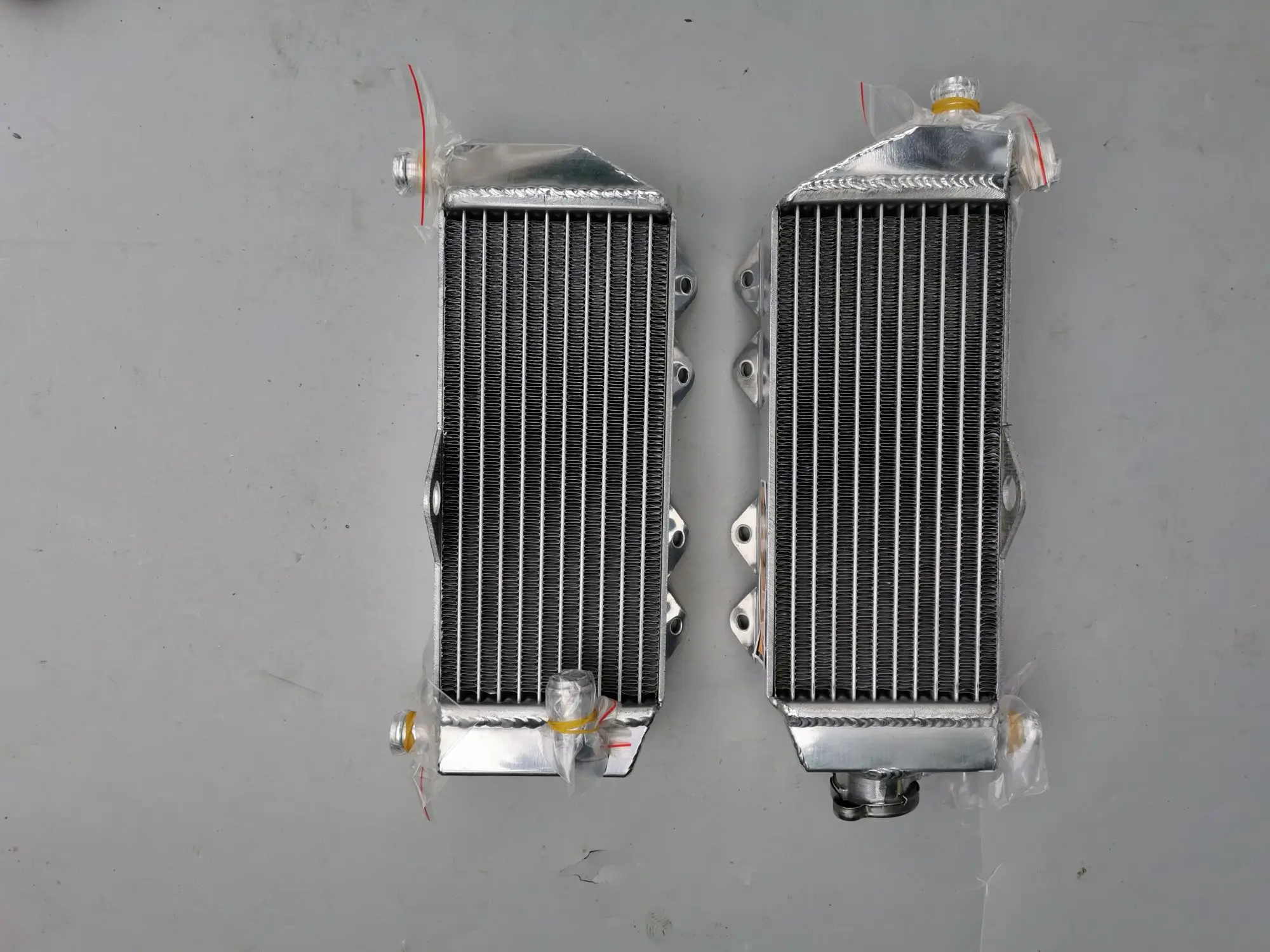 Yamaha YZ250 Aluminum Radiator Upgrade Kit 2 Yamaha YZ250 Aluminum Radiator Upgrade Kit - Image 2