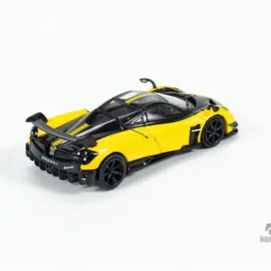 Tarmac Works 1:64 Pagani Huayra BC Model Car 9 Sc17372ecbb734f118ece599185d92aedb