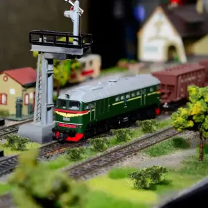 10mm Grass Tufts for Dioramas, Set of 28 12 Sc1d2c1f632074c94af92106327133ab1B