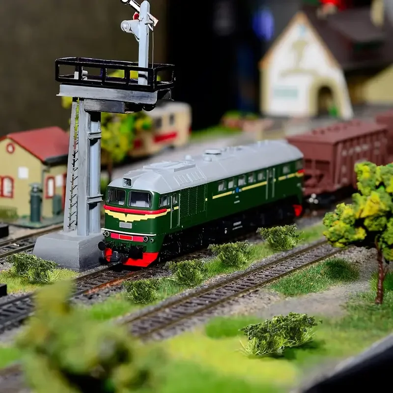 10mm Grass Tufts for Dioramas, Set of 28 4 10mm Grass Tufts for Dioramas, Set of 28 - Image 4