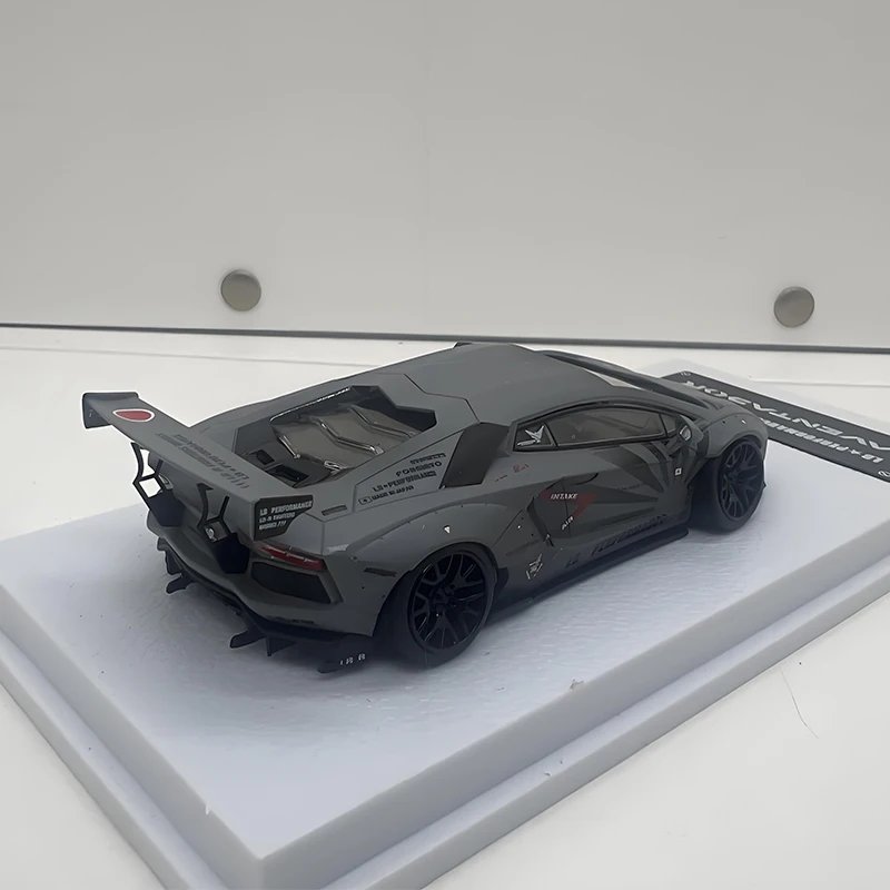 MJ 1:64 LP700 Aventador LBWK Diecast Model 3 MJ 1:64 LP700 Aventador LBWK Diecast Model - Image 3