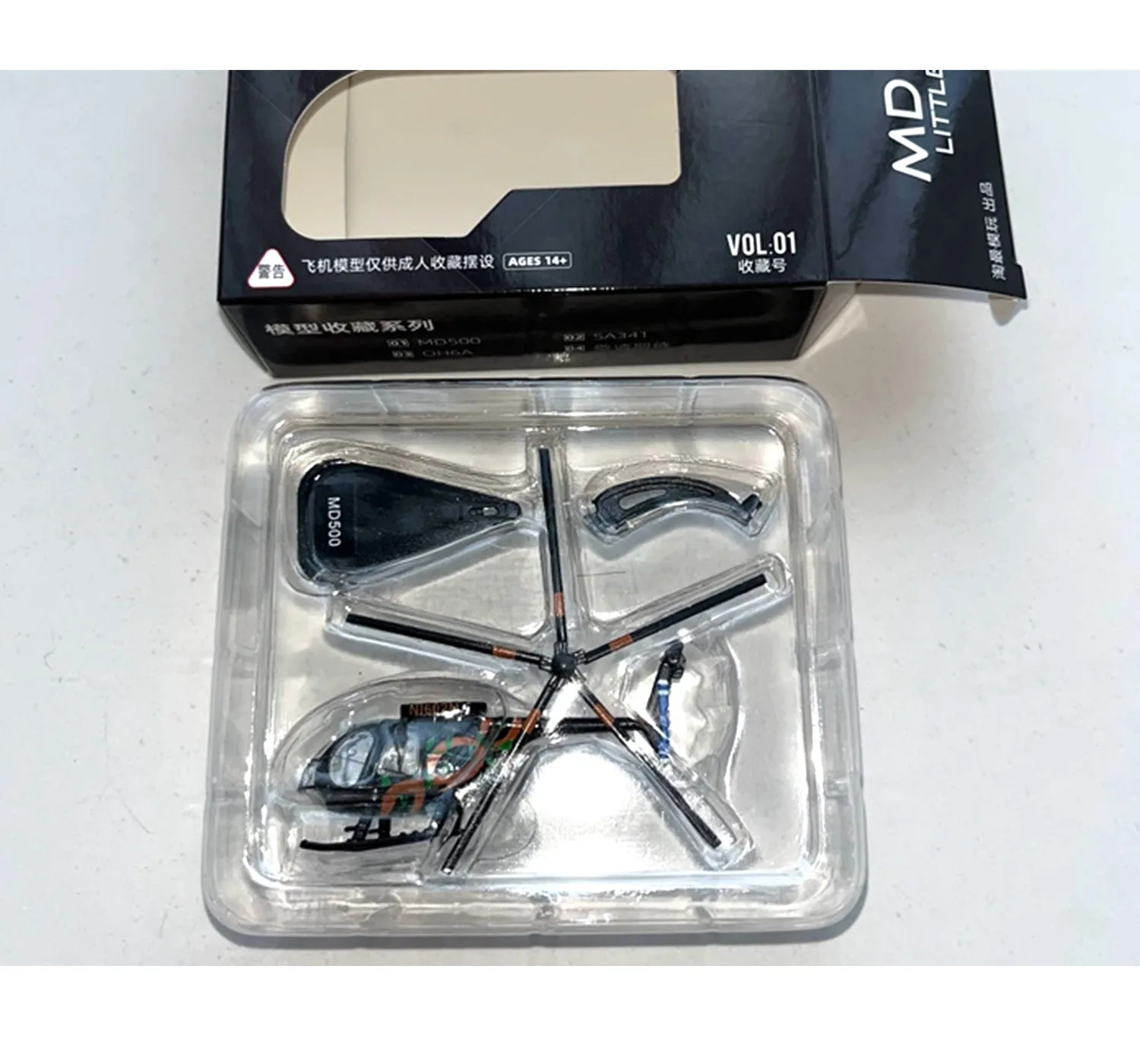 MD500 Helicopter Model 1:100 Scale Diecast 6 MD500 Helicopter Model 1:100 Scale Diecast - Image 6