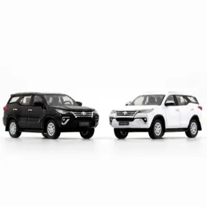 2018 Fortuner SUV 1:64 Scale Model Car 8 Sc39bbab19957442895dd7e802c1fe9b1n