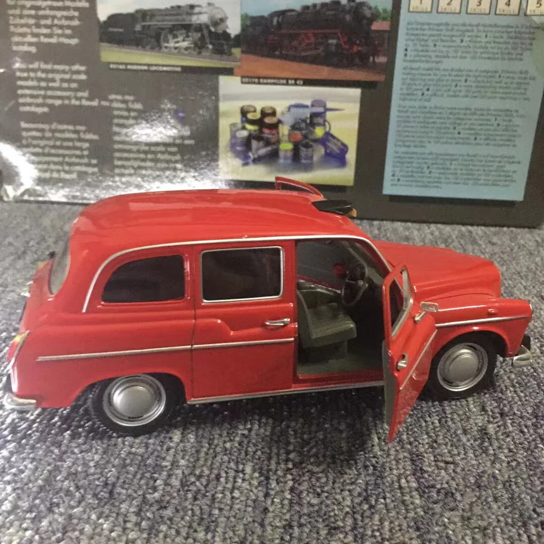 WELLY Austin FX4 London Taxi 1:24 Model 3 WELLY Austin FX4 London Taxi 1:24 Model - Image 3