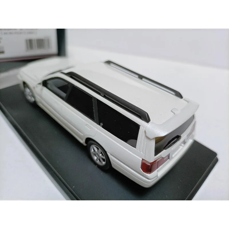 1:43 Scale Nissan Stagea 25t RS Model Car 4 1:43 Scale Nissan Stagea 25t RS Model Car - Image 4