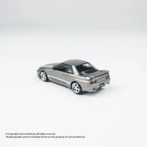 Nissan GTR R32 1/64 Scale Diecast Model 7 Sc5a45dc3acc74ba58e061658c31fed8bq