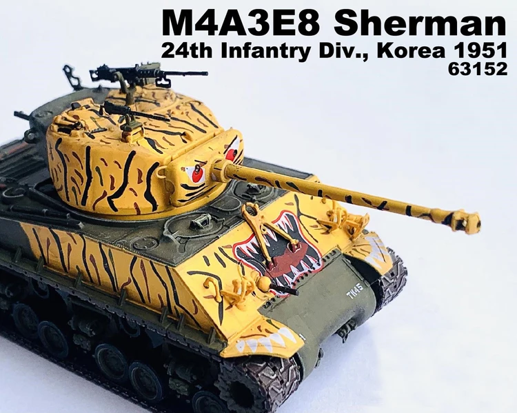 1:72 Scale M4A3E8 Sherman Tank Model 3 1:72 Scale M4A3E8 Sherman Tank Model - Image 3