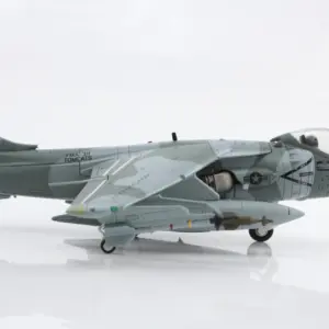 1/72 Scale AV-8B Harrier II Model Aircraft 8 Sc67552c5a52e4e94a260a55ea79e88cfo