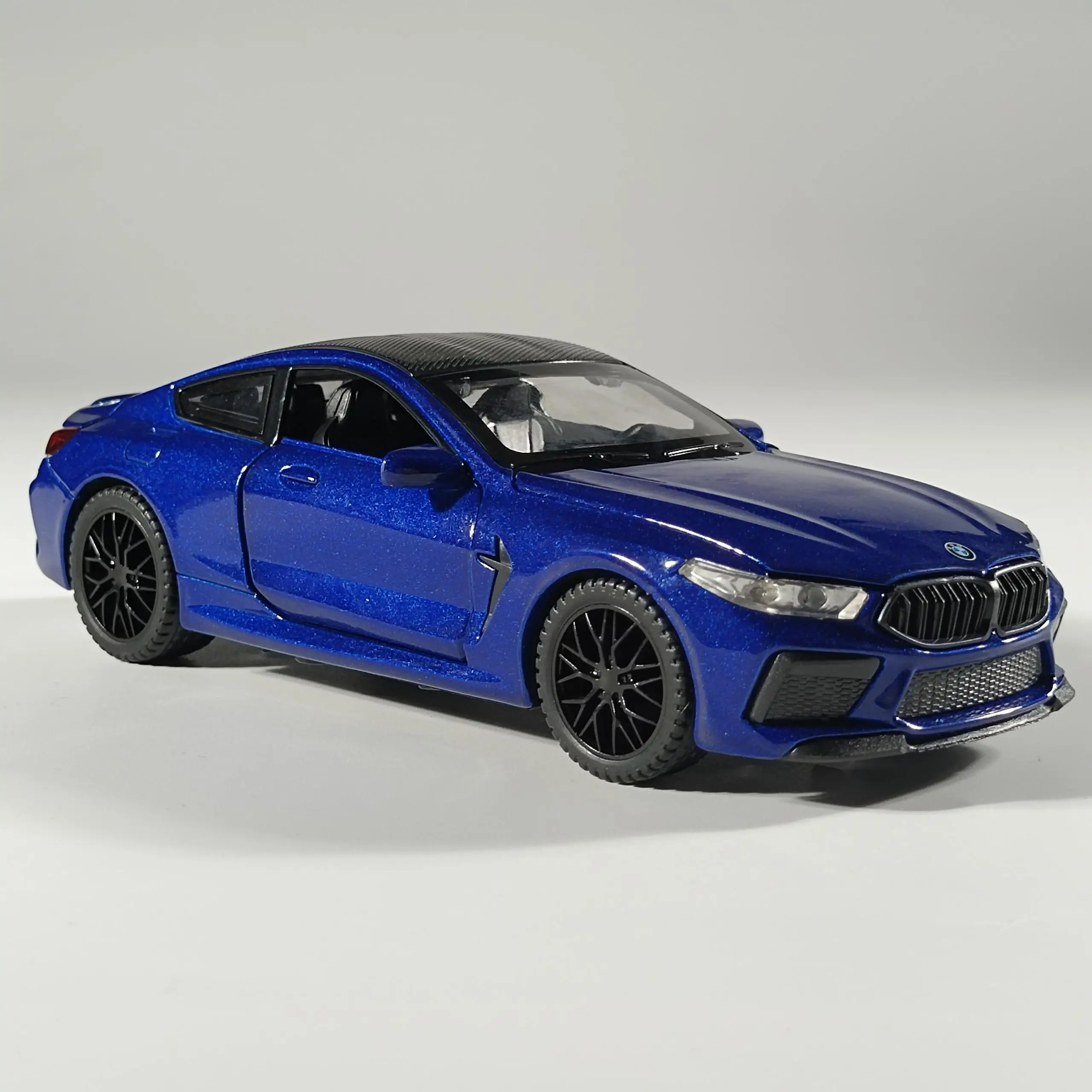 BMW M8 Alloy Diecast Model 1:32 Scale 2 BMW M8 Alloy Diecast Model 1:32 Scale - Image 2