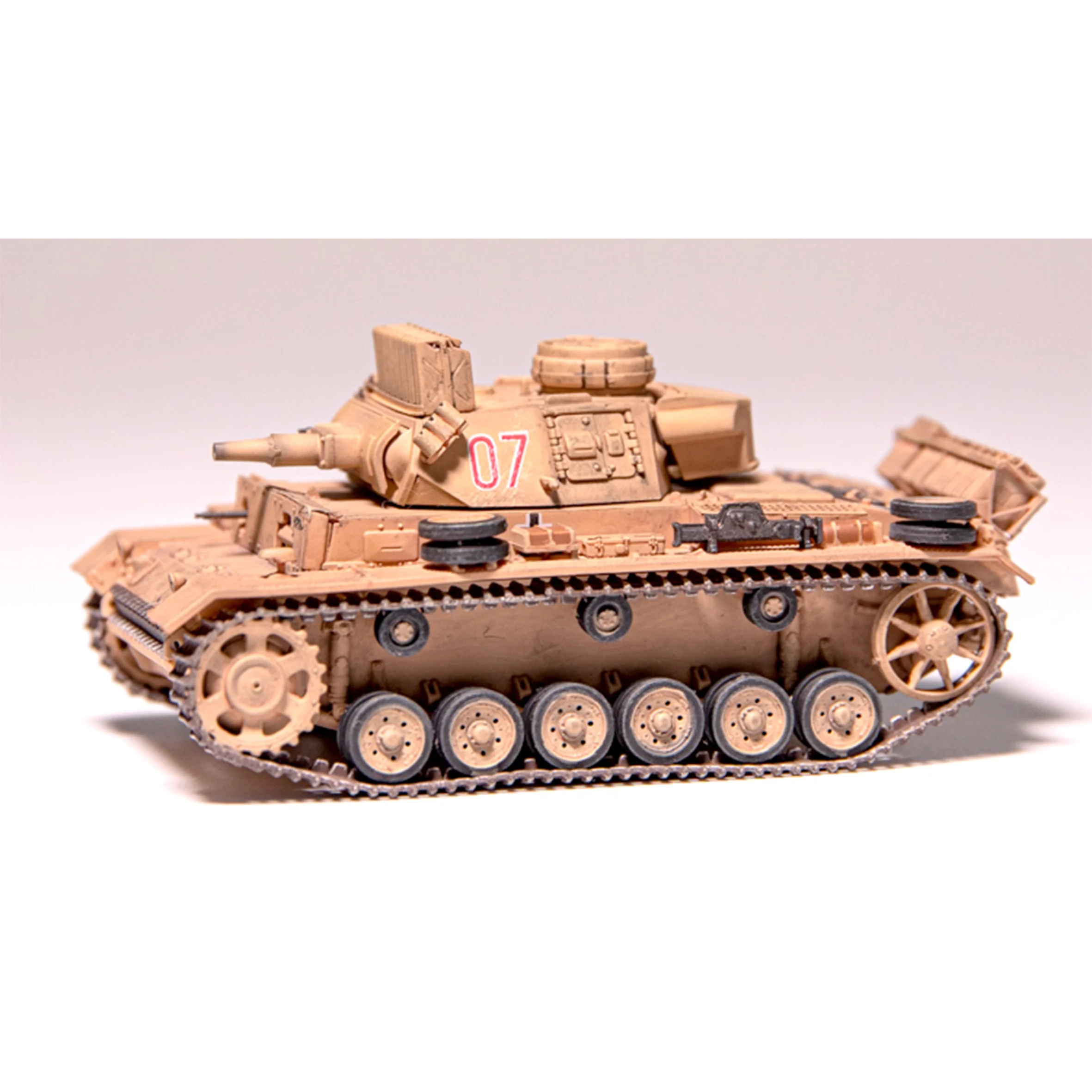 German Tank Pz. III Ausf. N 1:72 Scale Model 6 German Tank Pz. III Ausf. N 1:72 Scale Model - Image 6
