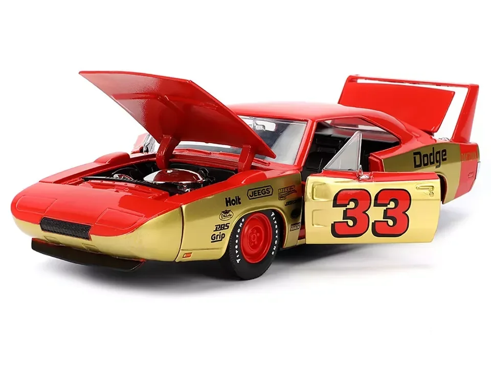 1969 Dodge Charger Daytona 1:24 Diecast Model 5 1969 Dodge Charger Daytona 1:24 Diecast Model - Image 5
