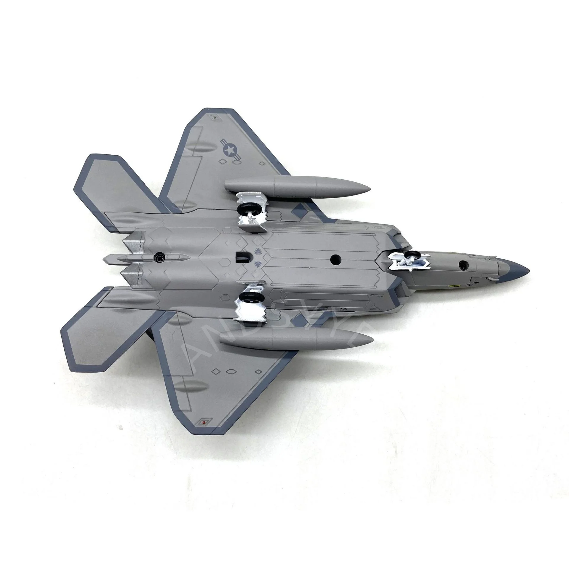 F22 Raptor Fighter Diecast Model 1/100 Scale 3 F22 Raptor Fighter Diecast Model 1/100 Scale - Image 3
