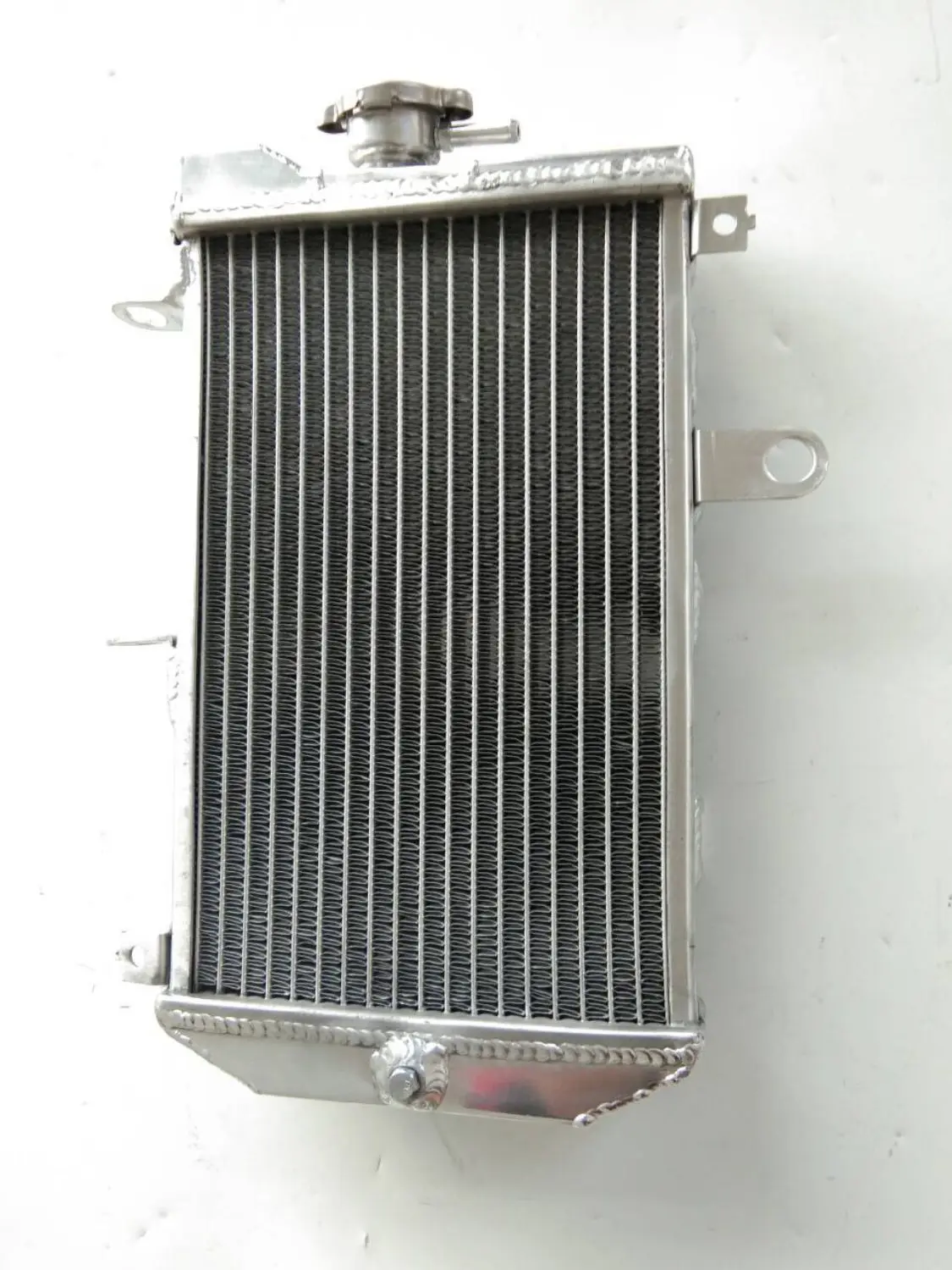 Aluminum Radiator Cooler for Suzuki Burgman 650 5 Aluminum Radiator Cooler for Suzuki Burgman 650 - Image 5