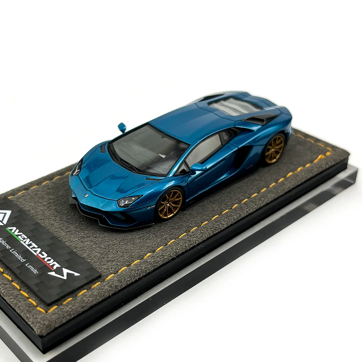 1/64 Aventador S LP740 Diecast Model Car 7 1/64 Aventador S LP740 Diecast Model Car - Image 7