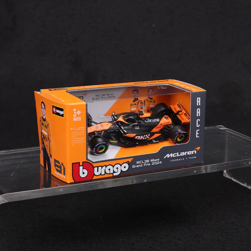 Bburago 1:43 McLaren Mcl38 Diecast Model 12 Bburago 1:43 McLaren Mcl38 Diecast Model - Image 12